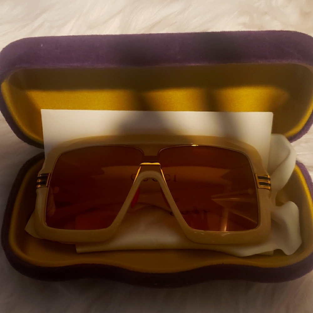 Gucci shades